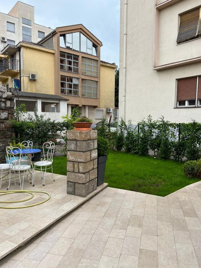 Appartement Rose Downtown à Podgorica Extérieur photo