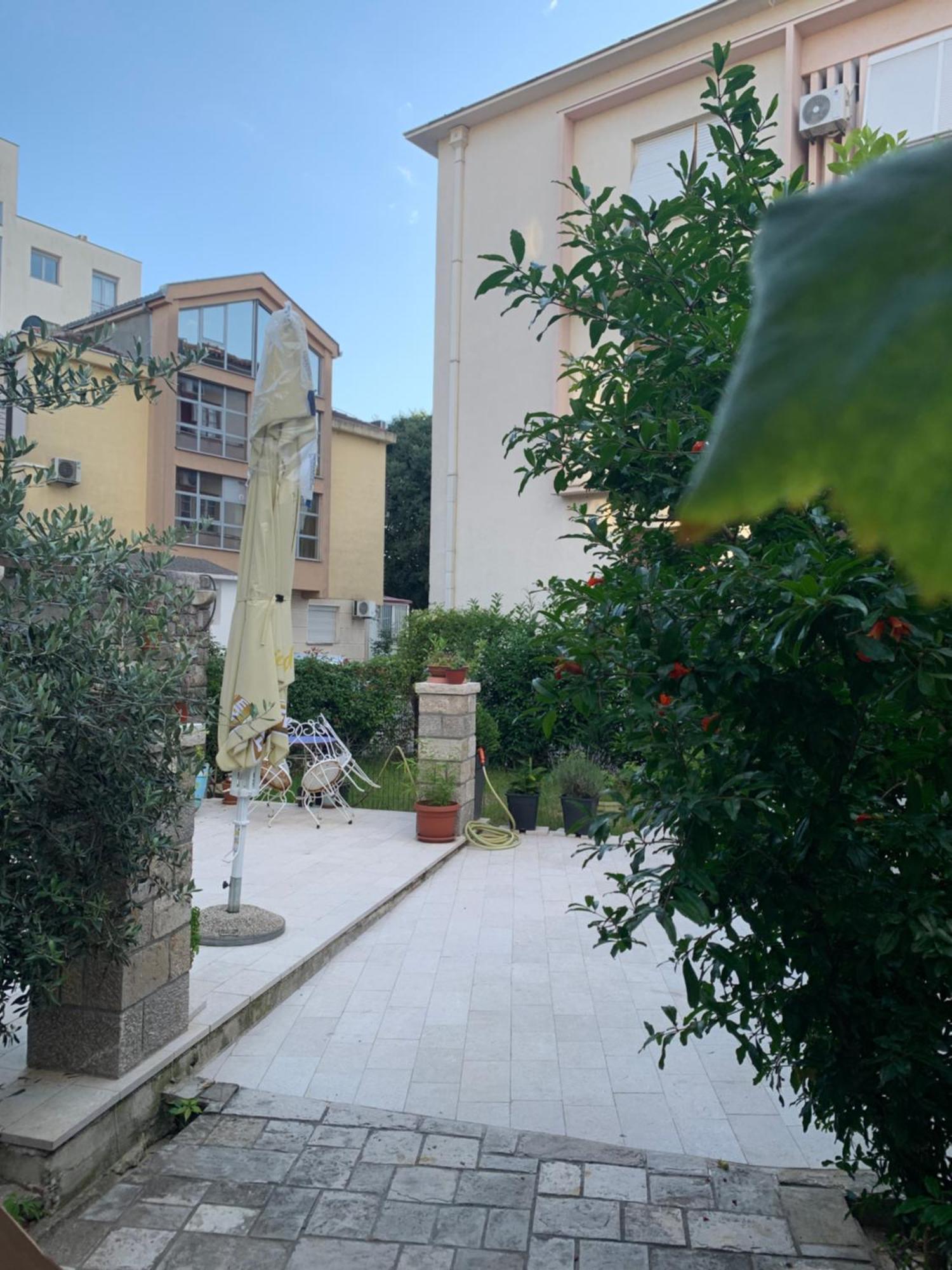 Appartement Rose Downtown à Podgorica Extérieur photo